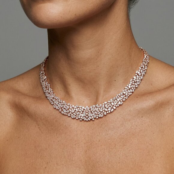 30 Carat Diamond 18K Gold Cluster Necklace - Picture 4 of 6